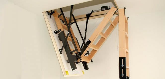 Skylark Elektrische Bodentreppe